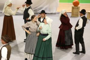 8.MEDNARODNI FOLKLORNI FESTIVAL 38 FOTO LJUBO VUKELIČ